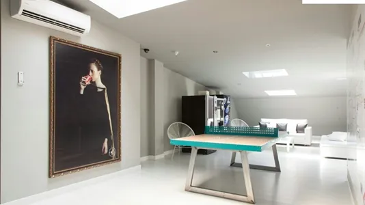 Rooms in Madrid Salamanca - photo 8