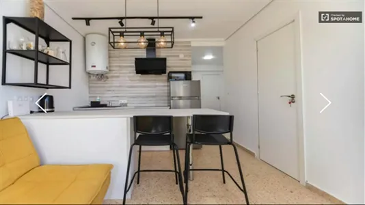 Rooms in Tavernes Blanques - photo 5