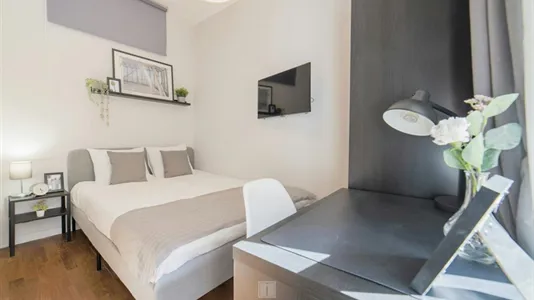 Rooms in Barcelona Les Corts - photo 4