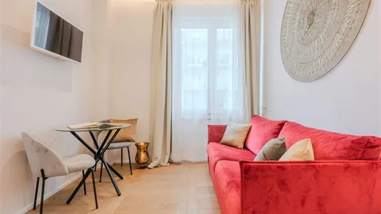 Houses in Milano Zona 2 - Stazione Centrale, Gorla, Turro, Greco, Crescenzago - photo 3