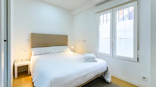 Apartments in Madrid Ciudad Lineal - photo 2