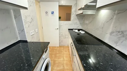Rooms in Madrid Ciudad Lineal - photo 10