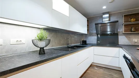 Houses in Milano Zona 5 - Vigentino, Chiaravalle, Gratosoglio - photo 9