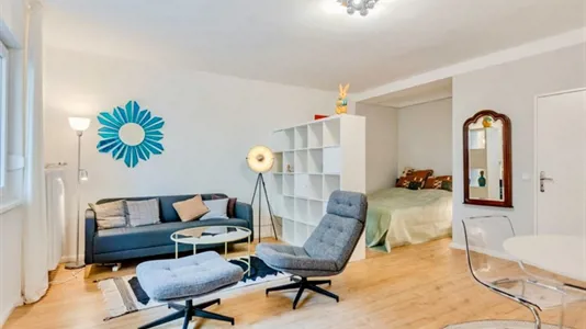Apartments in Berlin Charlottenburg-Wilmersdorf - photo 1