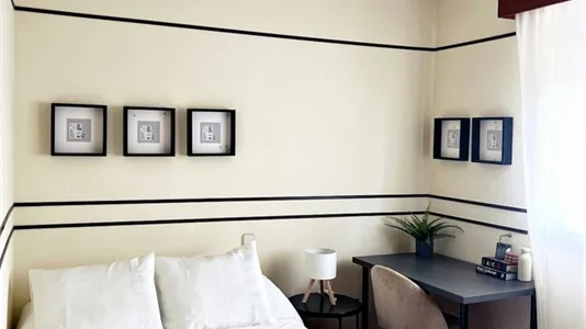 Rooms in Madrid Hortaleza - photo 1