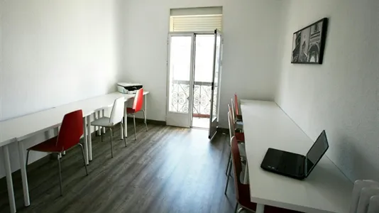 Rooms in Madrid Chamberí - photo 6