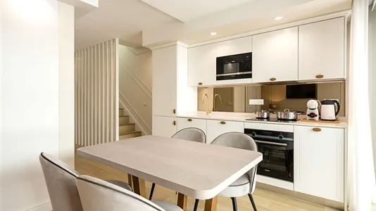 Apartments in Location is not specified - photo 2