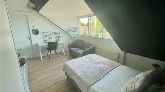 Apartments in Location is not specified - photo 6