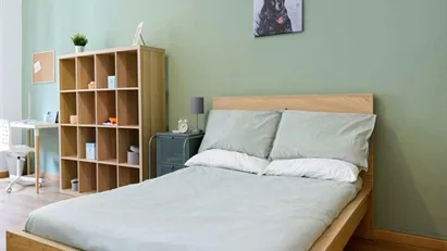 Room for rent in Milano Zona 2 - Stazione Centrale, Gorla, Turro, Greco, Crescenzago, Milan