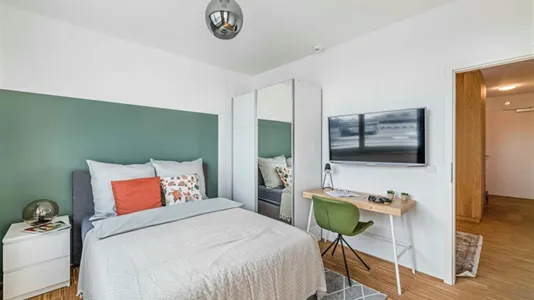 Rooms in Location is not specified - photo 1