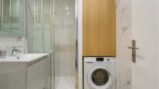 Apartments in Lyon - photo 5