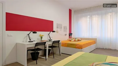 Room for rent in Milano Zona 2 - Stazione Centrale, Gorla, Turro, Greco, Crescenzago, Milan