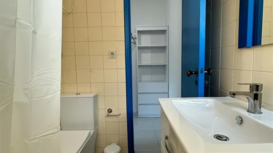 Rooms in Aveiro - photo 8