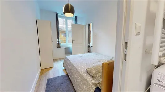 Apartments in Saint-Étienne - photo 3