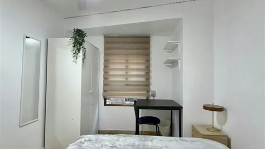 Rooms in Mislata - photo 8