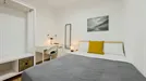 Room for rent, Barcelona Eixample, Barcelona, &lt;span class=&quot;blurred street&quot; onclick=&quot;ProcessAdRequest(9832886)&quot;&gt;&lt;span class=&quot;hint&quot;&gt;See streetname&lt;/span&gt;[xxxxxxxxxxxxx]&lt;/span&gt;