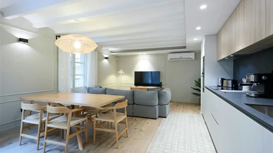 Apartments in Barcelona Ciutat Vella - photo 6