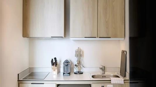 Apartments in Vienna Donaustadt - photo 3