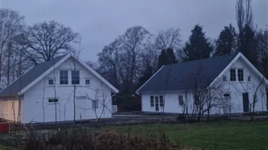 Houses in Ale - photo 1