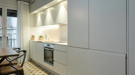 Apartments in Barcelona Ciutat Vella - photo 8