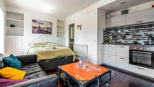 Apartments in Nanterre - photo 3