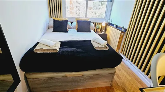 Rooms in Barcelona Sant Andreu - photo 5