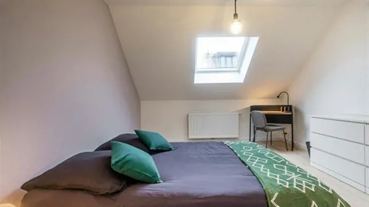 Rooms in Brussels Etterbeek - photo 1