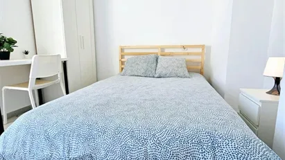 Room for rent in El Fontanal, Andalucía