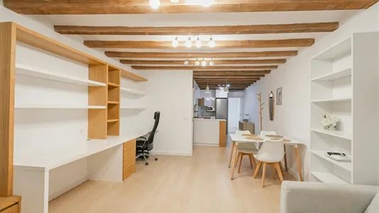 Apartments in Barcelona Ciutat Vella - photo 7