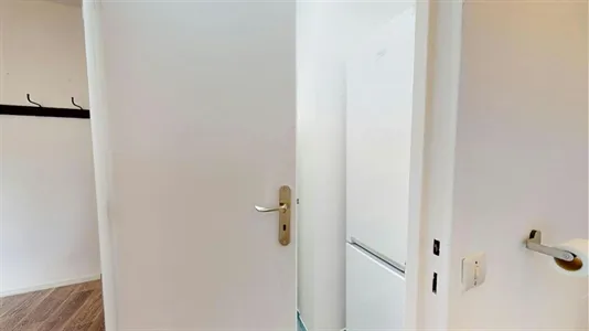 Rooms in Lyon - photo 9