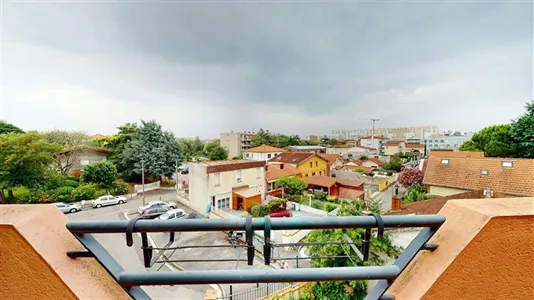 Apartments in Toulouse - photo 2