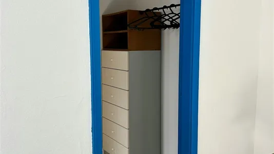 Rooms in Aveiro - photo 4