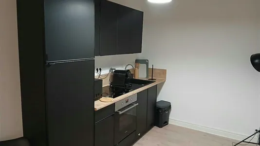 Apartments in Valence - photo 2