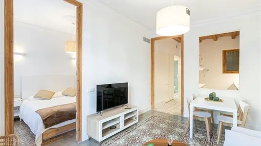 Apartments in Barcelona Eixample - photo 6