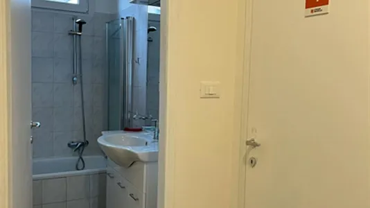 Rooms in Verona - photo 8