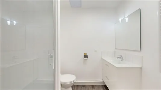 Rooms in Pontoise - photo 2