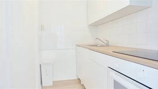 Rooms in Berlin Charlottenburg-Wilmersdorf - photo 6