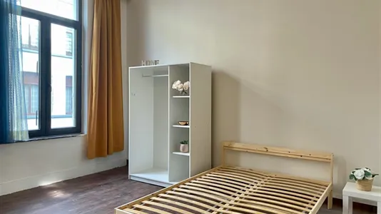 Rooms in Brussels Schaarbeek - photo 1