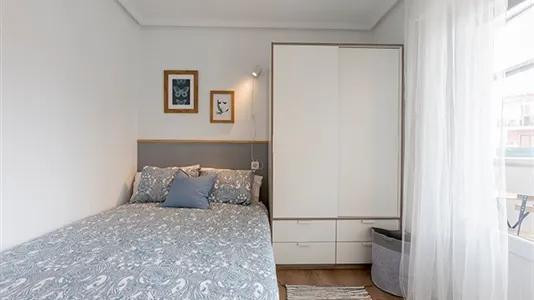 Rooms in Bilbao - photo 5