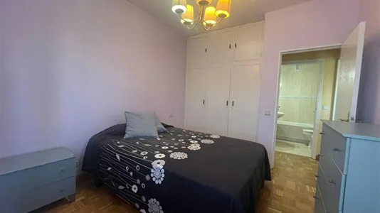 Rooms in Madrid Moncloa-Aravaca - photo 1