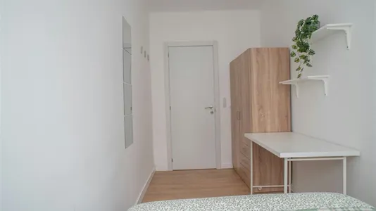 Rooms in Godelleta - photo 4