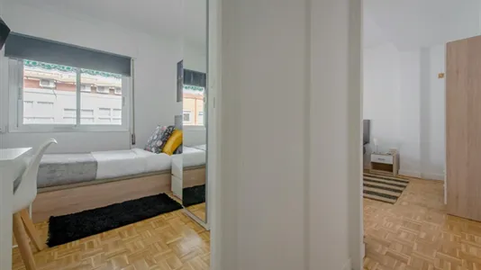 Rooms in Madrid Chamartín - photo 7