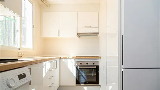 Rooms in Zaragoza - photo 9