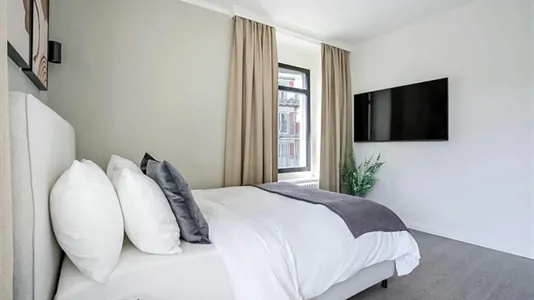 Apartments in Zürich Distrikt 4 - Aussersihl - photo 2