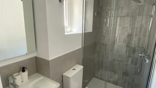 Rooms in Manises - photo 4