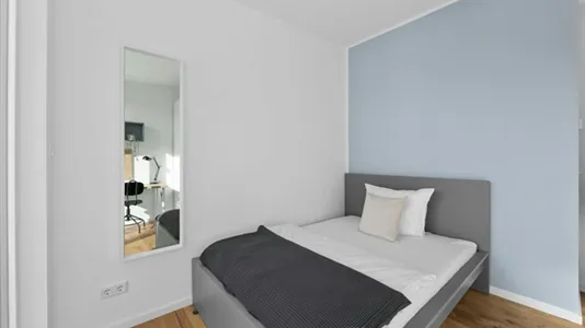 Rooms in Berlin Mitte - photo 4