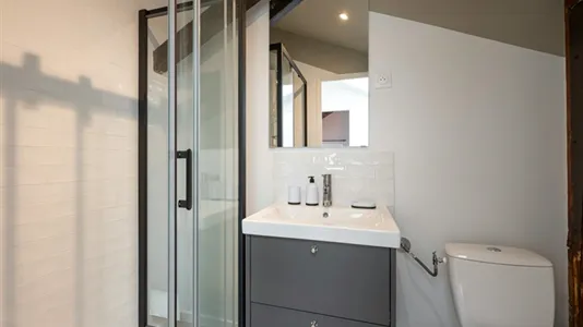 Rooms in Paris 18ème arrondissement - Montmartre - photo 5