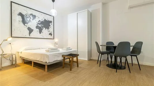 Apartments in Jerez de la Frontera - photo 10