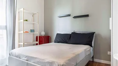 Room for rent in Milano Zona 5 - Vigentino, Chiaravalle, Gratosoglio, Milan