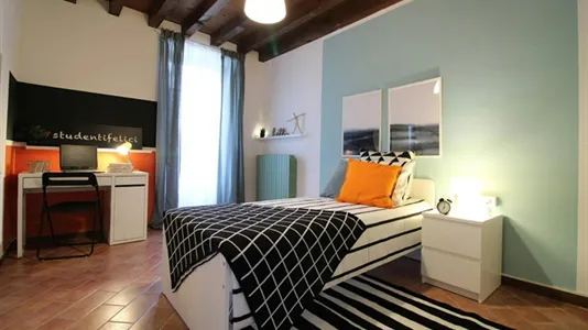Rooms in Brescia - photo 1